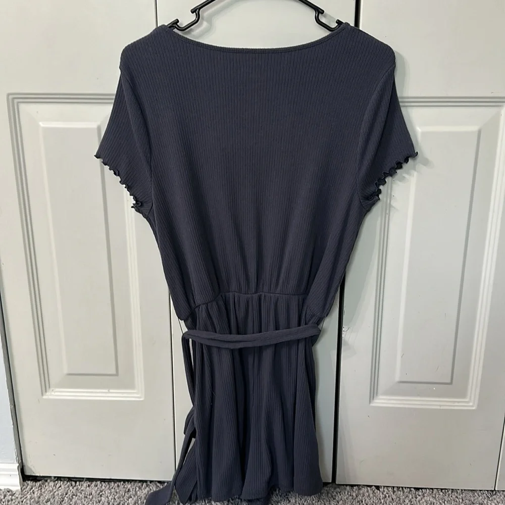 Navy romper - Picture 2 of 3
